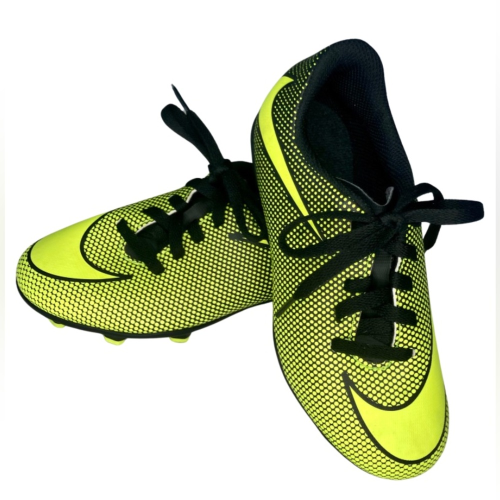 Nike Sz US 12C Football Soccer Cleats EUC, Nion Yellow Black soccer shoes kids